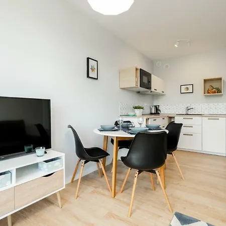 Everysky - Ogrodnicza 7-9