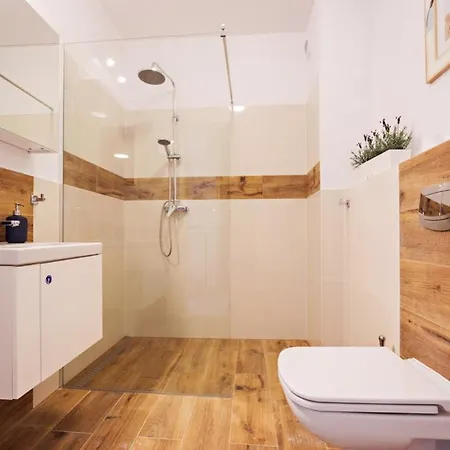 Everysky - Ogrodnicza 7-9 Apartamento *