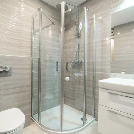 Everysky - Ogrodnicza 7-9 *