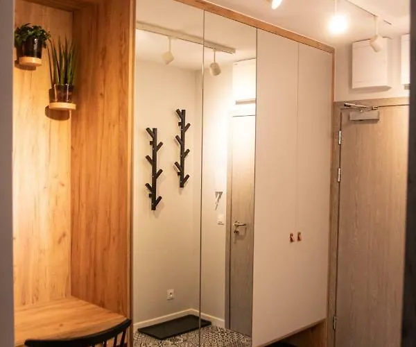 Everysky - Ogrodnicza 7-9 Apartman *